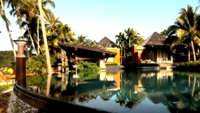 go to Luxury Escapes – MAI Samui Beach Resort & Spa